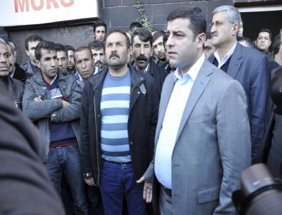 Demirtaş: Bu katliamdan hükümet sorumludur