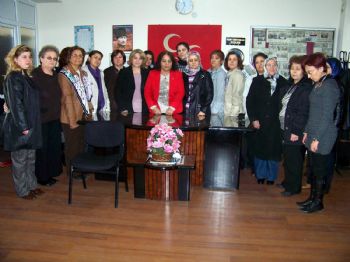 Mhp Kadın Kolları Mehmet Akif Ersoy’u Andı