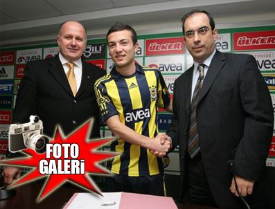 Özgür Çek yetiştiği Fenerbahçe'ye döndü