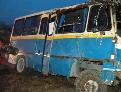 Ankara'da trafik kazası: 15 yaralı