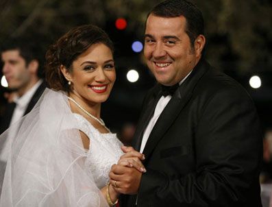 DEMET AKBAĞ - Ata Demirer ile Özge Borak mayıs'ta evleniyor