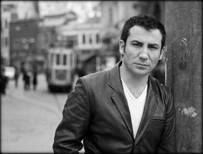 FERHAT GÖÇER - Hayranından Ferhat Göçer'e yeni yıl sürprizi