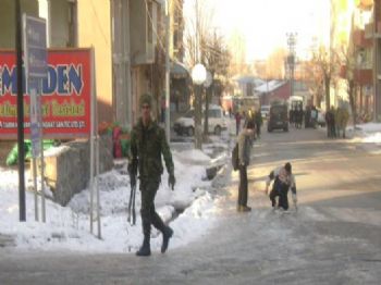 Kağızman'da Eksi 15 Derecede Askeri Operasyon