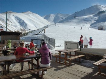 Palandöken Yılbaşı Öncesi Cıvıl Cıvıl