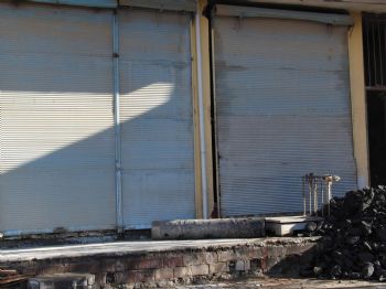 Şırnak'ta İşıklı ve Kepenk Kapatmalı Protesto