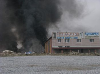 LEVENT KıLıÇ - Sorgun'da Çevreyi Kirleten Pvc Fabrikası'na Ceza Kesildi