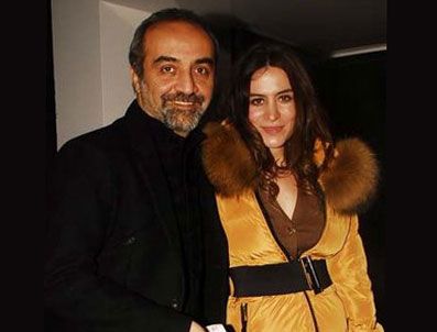 BELÇİM BİLGİN - Yılmaz ve Belçim Erdoğan'ın sinema keyfi