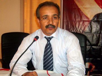 SALİH FIRAT - Chp Milletvekili Sağlıkta Göz Boyandığını Savundu