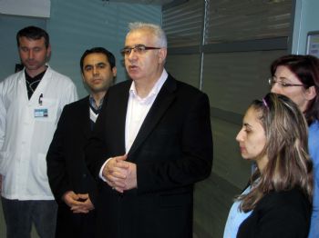 Çorum Valisi Çakır Yeni Yılı Hastanede Karşıladı