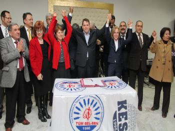 Konak Belediyesi Memurlarına Yılbaşı Müjdesi