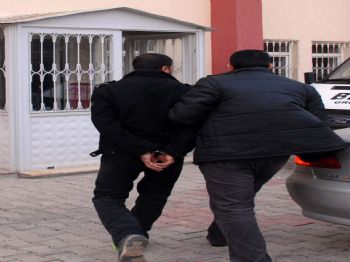 Midyat'ta Bir Kişi Üzerinde El Bombaları İle Yakalandı