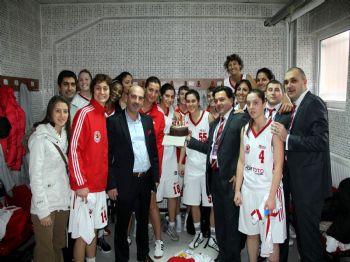 AHMET ÖZTÜRK - Samsun Basketbol Kulübü Yeni Yılı Kutladı