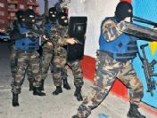 600 polisle uyuşturucu baskını: 70 gözaltı