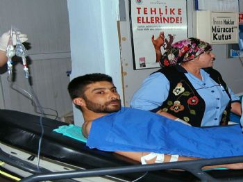 Adana'da Bıçaklı Kavga: 3 Yaralı