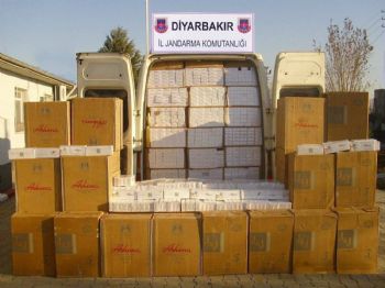 Diyarbakır'da 45 Bin Paket Kaçak Sigara Ele Geçirildi