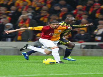 EMRE ÇOLAK - Galatasaray Da Fenerbahçe De Derbiyi Kazanmak İstiyor