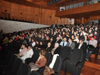 İSTANBUL DEVLET TIYATROSU - 'macbeth' Mest Etti