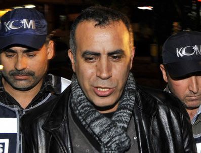 HALUK LEVENT - Ünlü sanatçı Haluk Levent İzmir'de