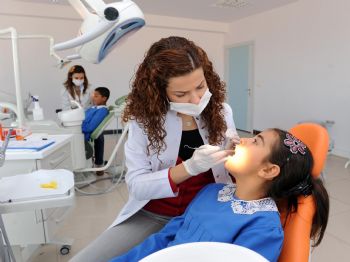 MUSTAFA SARıKAYA - Bu Merkez Çocuklar İçin