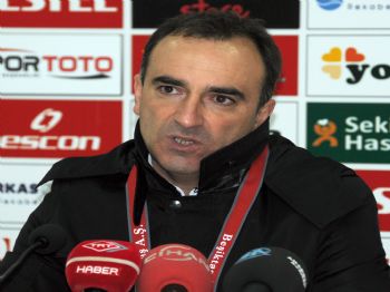 NECIP UYSAL - Carvalhal: Zorlu Bir Rakibe Karşı Hak Ettiğimiz Bir Galibiyet Aldık