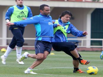 Fenerhbaçe, Bursaspor Maçı Hazırlıklarına Başladı