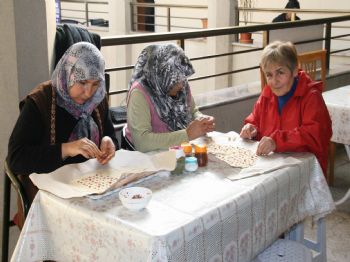 (özel Haber) Mantı ve Gözleme Satarak 500'ü Aşkın Öğrenciyi Okuttular