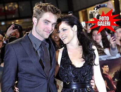 ALACAKARANLıK - Robert ve Kristen aşk yuvalarına taşındılar