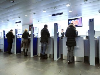 Rusya’da 2012’de 20-30 Banka Kapanacak (özel)