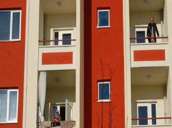 Simavlı Depremzedenin Yüzde 80’ni Afet Konutlarından Memnun