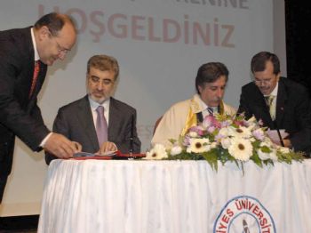 Bakan Yıldız: Nükleer Santral İçin 7 Yılda 400’e Yakın Türk Mühendisi Yetişecek