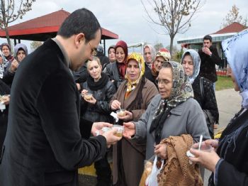HÜSEYIN AYAZ - Başiskele Belediyesi, 10 Bin Kase Aşureyi Dağıtmaya Başladı