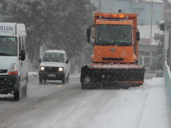 GENCEK - Beyşehir'de Kar Yağışı