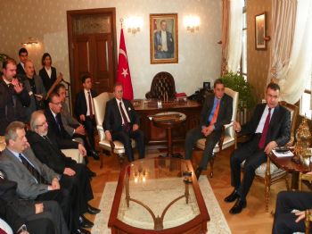 İşadamları İstanbul'dan Hatay'a Köprü Kurdu