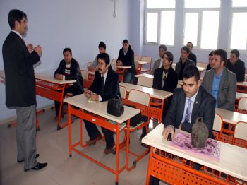 Kızıltepe'de 45 Genç Meslek Sahibi Oluyor