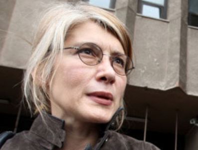 EMİNE ÜLKER TARHAN - Tarhan: Hopa davası utanç manzarası