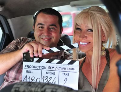 ATA DEMİRER - A Be Kaynana'nın klibi halkı oynattı