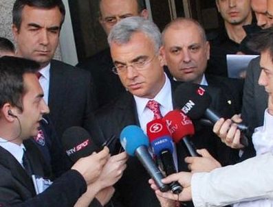 FRANK RİJKAARD - Helvacı'dan çok sert açıklamalar