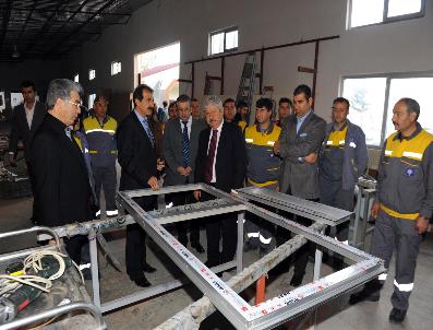 YILDIRAY SAPAN - Büyükşehir‘in muhtar evlerini EKDAĞ üretecek