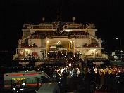 Libya‘dan yola çıkan Orhan Gazi feribotu Marmaris Limanı‘na geldi