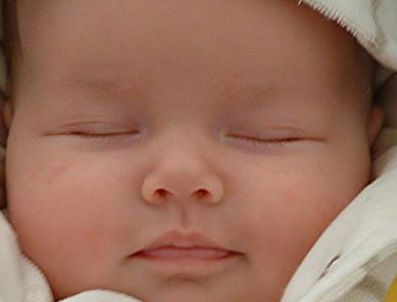 NAMıK DEMIR - Ölü doğacak bebeğe 1,5 litrelik hayat sıvısı