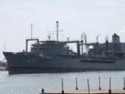 ABD gemisini Libya'dan çıkartamıyor