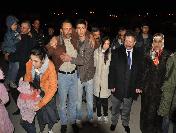 Libya’dan gelen 13 işçi, Yozgat Terminalinde davul ve zurna ile karşılandı