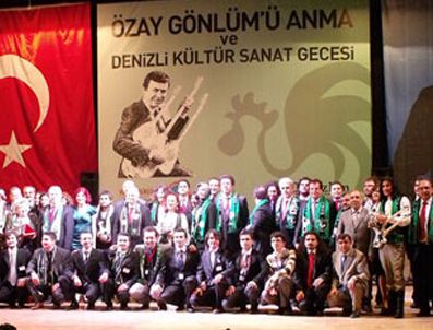ÖZAY GÖNLÜM - Özay Gönlüm Ankara'da anıldı