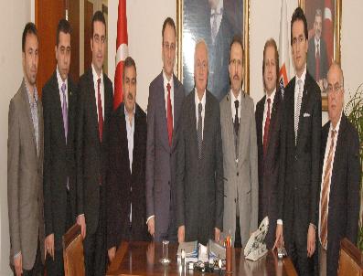YUSUF SAĞLAM - AK Parti Denizli‘nin yeni yönetimi Vali Erkmen’i ziyaret etti