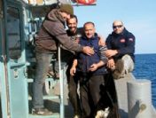 Libya'dan tekneyle kaçıp canlarını kurtardılar