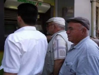 İşçi emeklilerine zamlı aylık