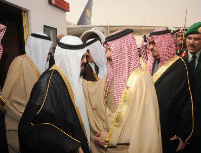 KRAL ABDULLAH - Suudi kralından vatandaşlarına 35 milyar dolarlık yardım sözü