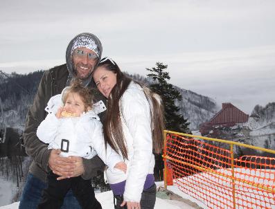 GÜRKAN UYGUN - Memati, ailesi ile Kartepe’de eğlendi