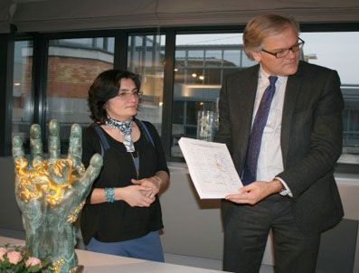 Ev kundakladı 3 kişiyi öldürdü 3 ay ceza aldı