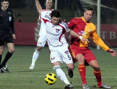 JULIO CESAR - Ziraat Türkiye kupası Gaziantepspor  Galatasaray maçı hangi kanalda saat kaçta?